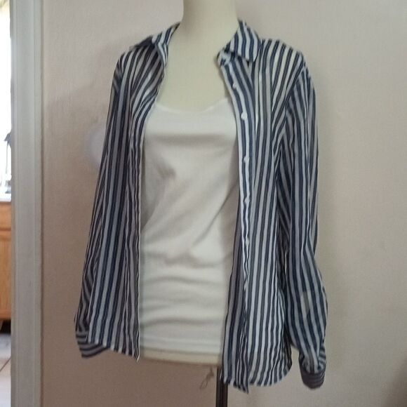Covington Essentials Women's Blue and White Sheer Stripe Button down Blouse sz S - Picture 1 of 6